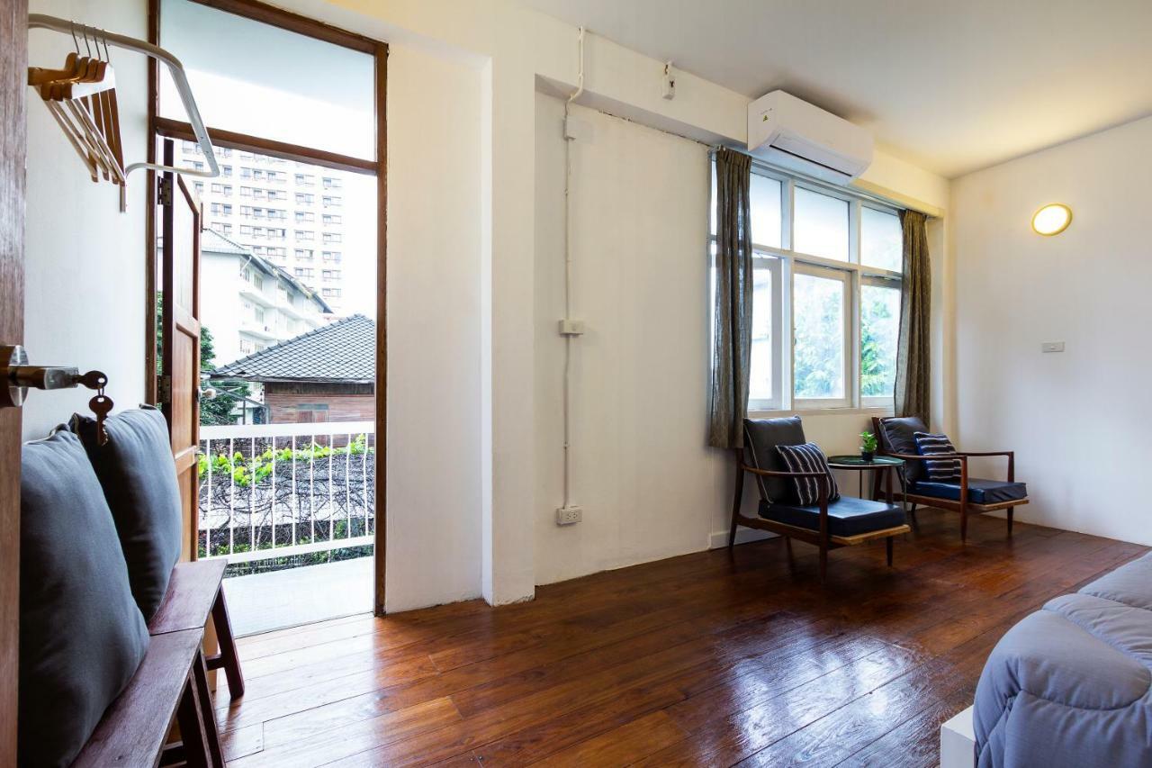 The Localist Chiangmai (Adults Only) Bed & Breakfast Chiang Mai Exterior photo